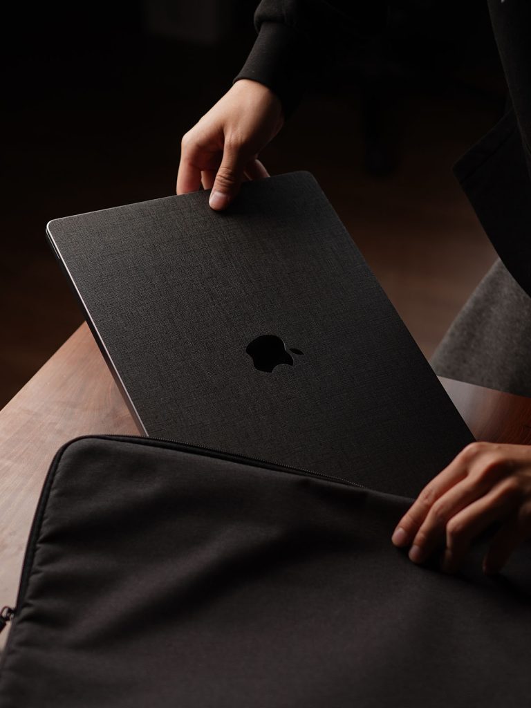 macbook pro 16" skins