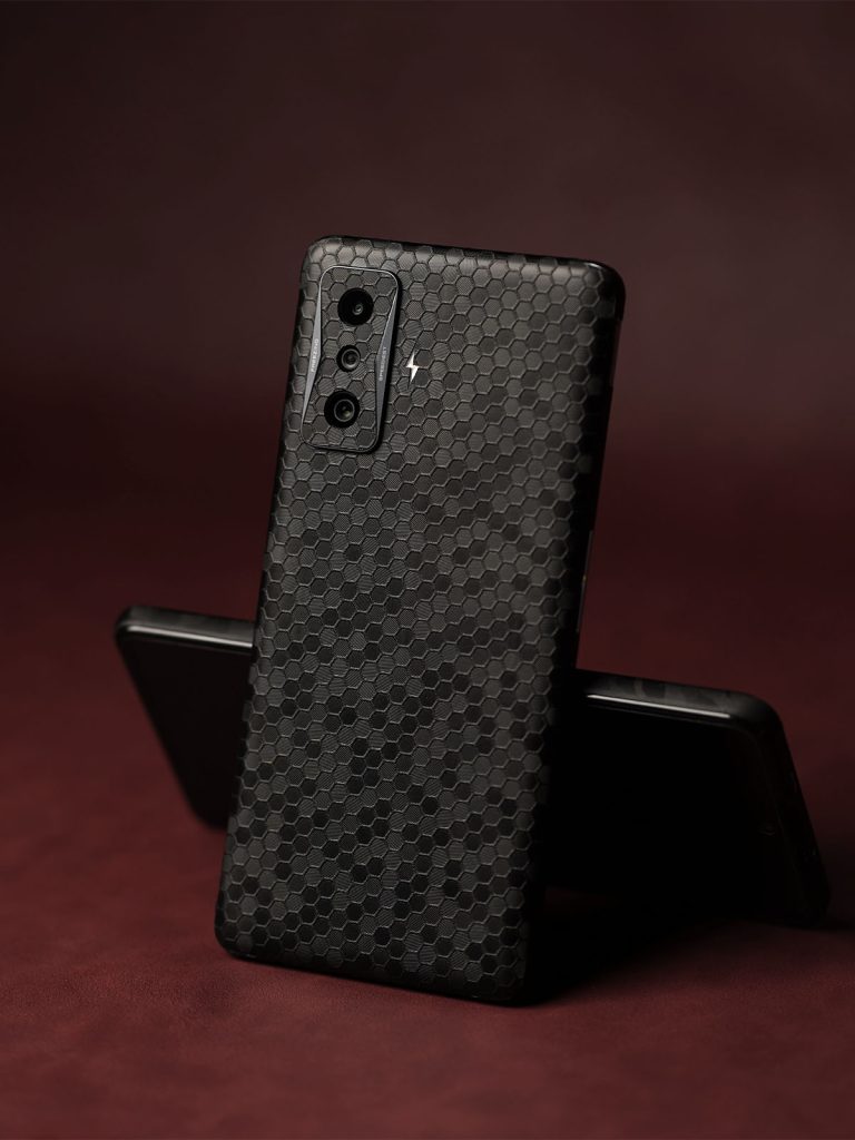 poco f4 skins