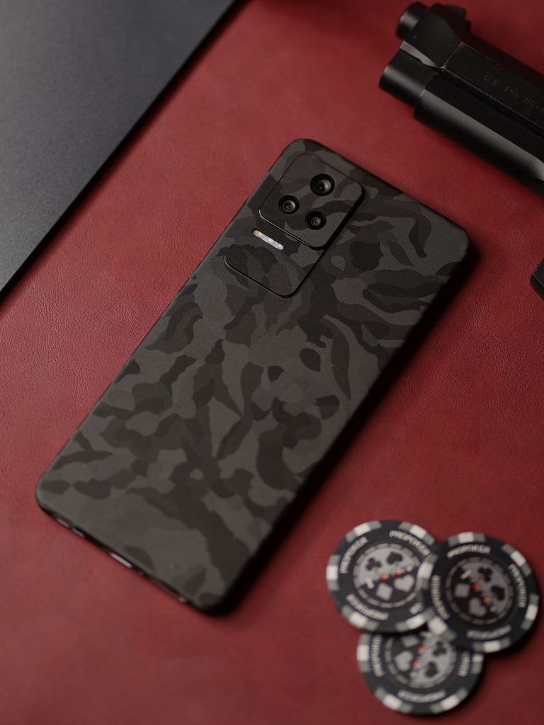 poco f4 skins