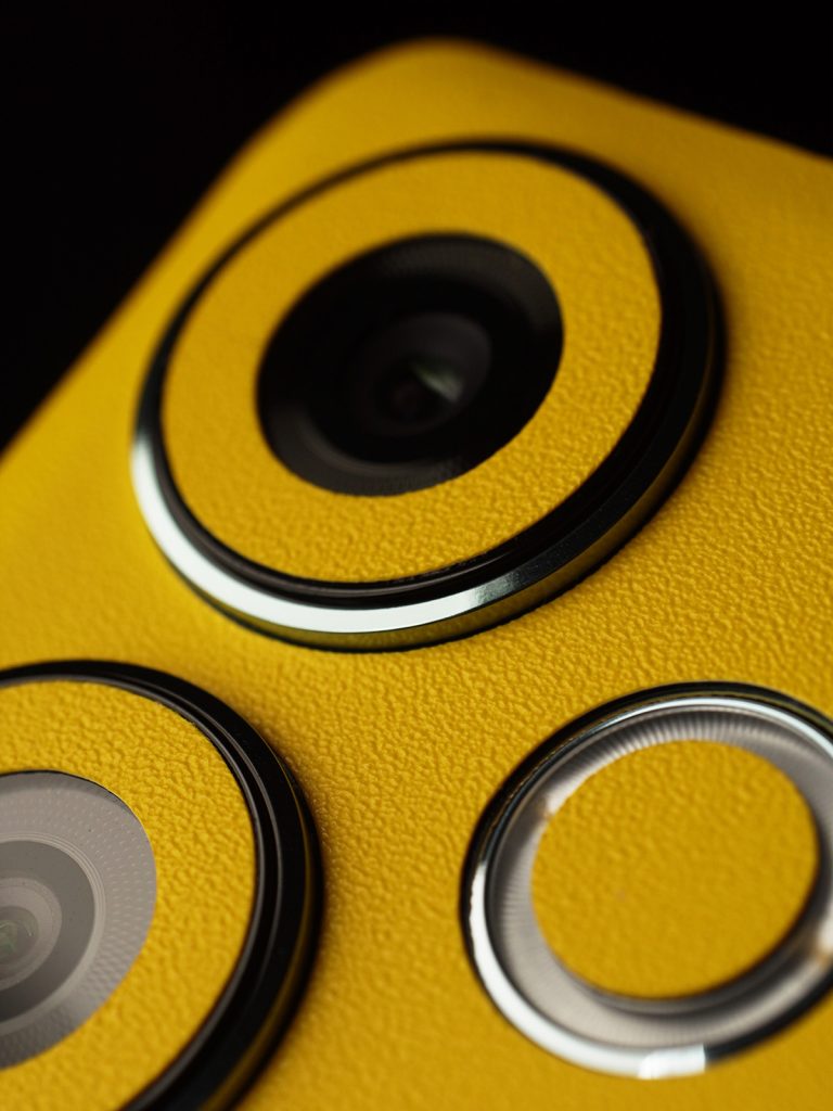 poco f6 skins