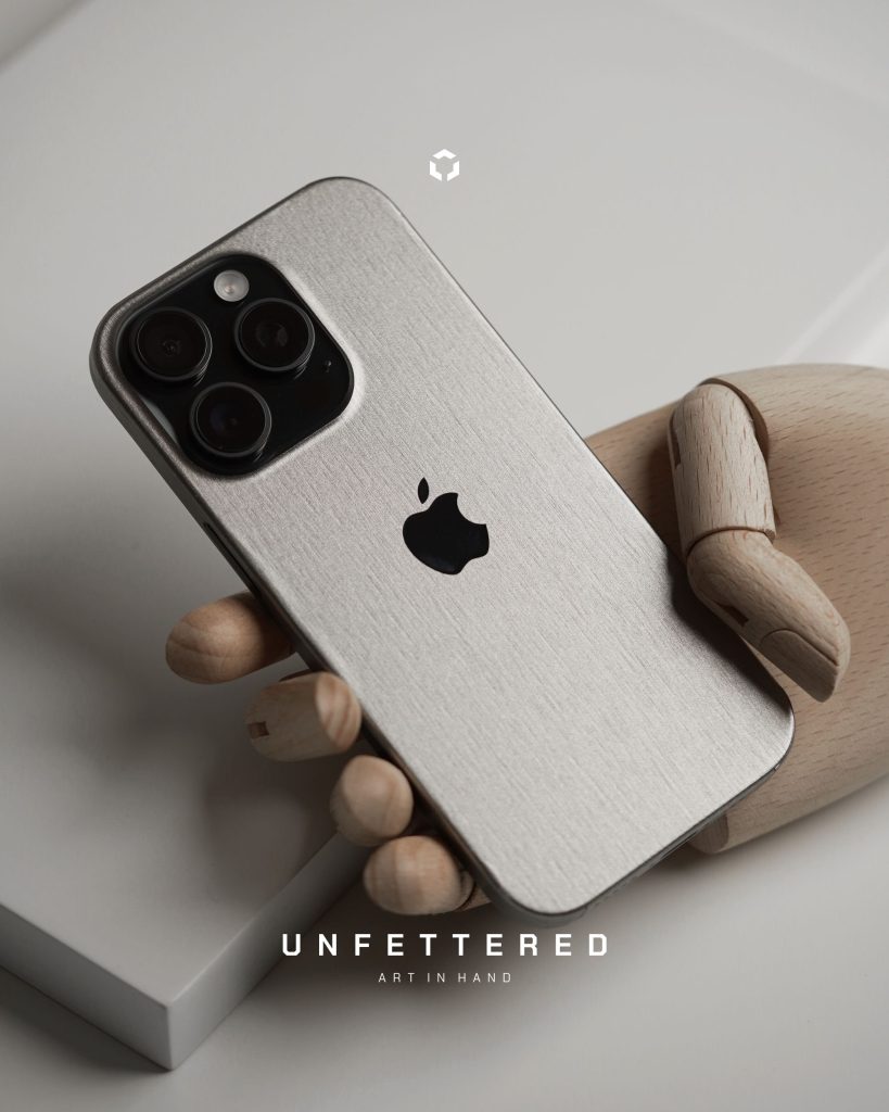 iphone 16 skins