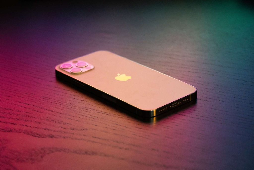 iphone keluaran terbaru 2022